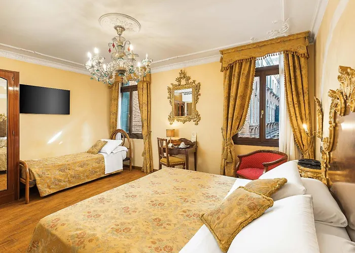 Ca' Alvise Hotel 4*