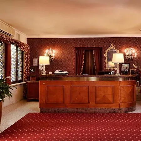 Ca' Alvise Szálloda 4*