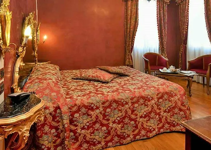 Ca' Alvise Hotel 4*