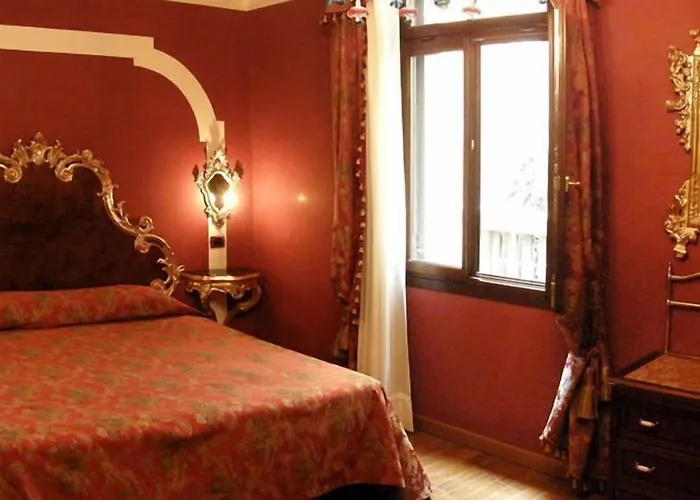 Ca' Alvise Hotel 4*